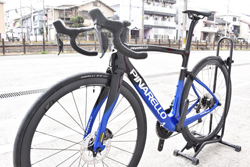 PINARELLO 2025 2024 ROADBIKE F7 DISK F7DISK SHIMANO ULTEGRA Di2 R8100 12s E310 FASTEST BLUE ピナレロ 2025年モデル 2024年モデル ロードバイク エフセブン ディスク シマノ 電動 アルテグラ 12スピード 完成車 ファステスト ブルー 2