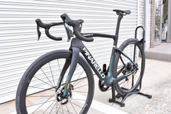 PINARELLO 2025 2024 ROADBIKE F9 DISK F9DISK SHIMANO R9200 DURAACE Di2 12s E300 FASTEST GREEN ピナレロ 2025年モデル 2024年モデル ロードバイク エフナインディスク シマノ 電動 デュラエース 12スピード 完成車 ファステスト グリーン 2