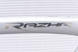 PINARELLO 2025 2024 ROADBIKE RAZHA DISK RAZHADISK T600 SHIMANO 105 R7100 12s E421 PLATINUM SILVER ピナレロ 2025年モデル 2024年モデル ロードバイク ラザディスク シマノ 12スピード 完成車 プラチナムシルバー 1